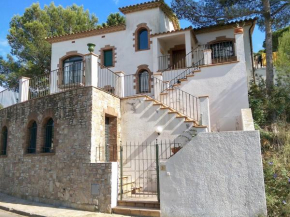 Отель Holiday Home Estrella  Багур